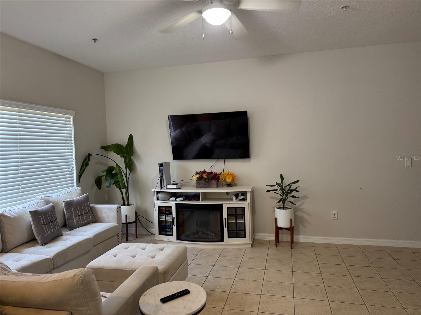 Image 14 of 15 For 12993 Coyote Lane