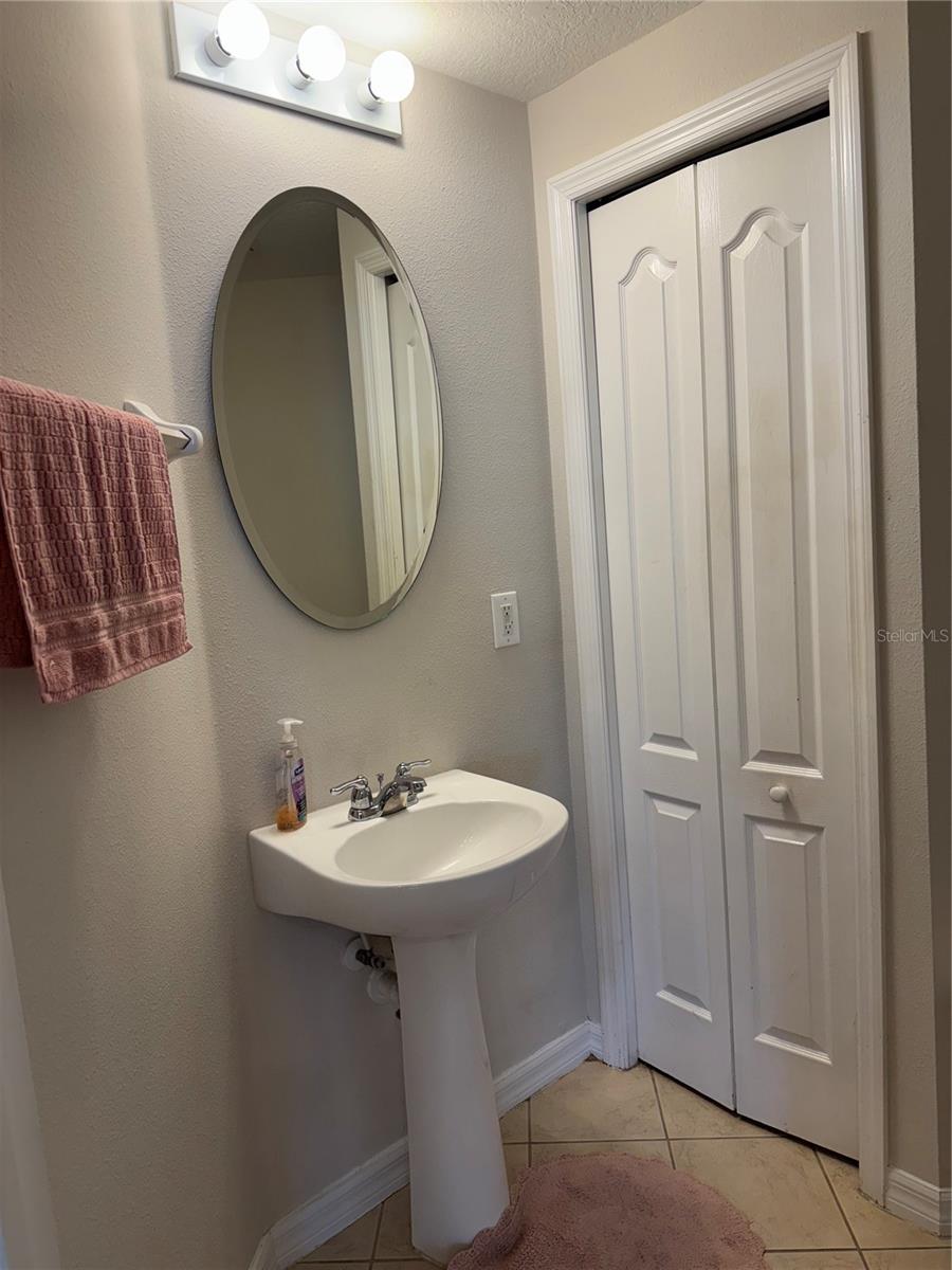 Image 6 of 15 For 12993 Coyote Lane
