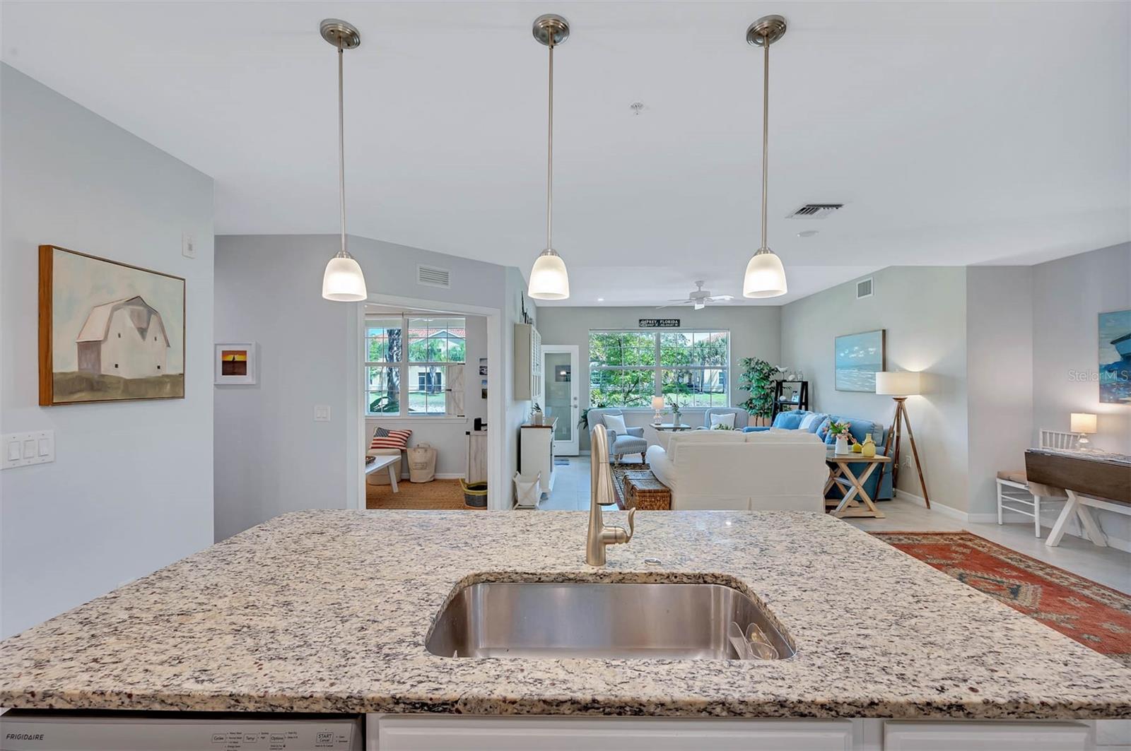 Image 11 of 41 For 4214 Frontier Lane 102