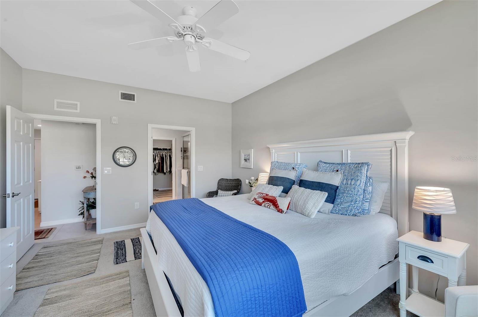 Image 20 of 41 For 4214 Frontier Lane 102