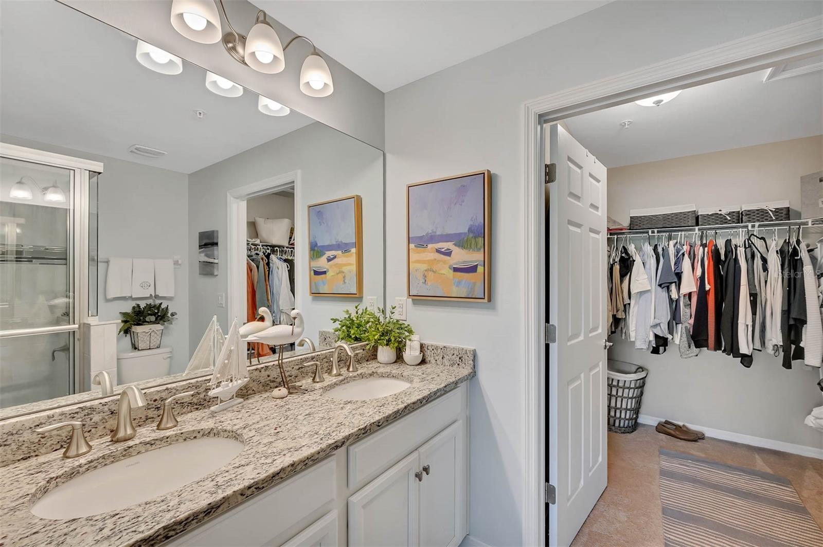 Image 22 of 41 For 4214 Frontier Lane 102