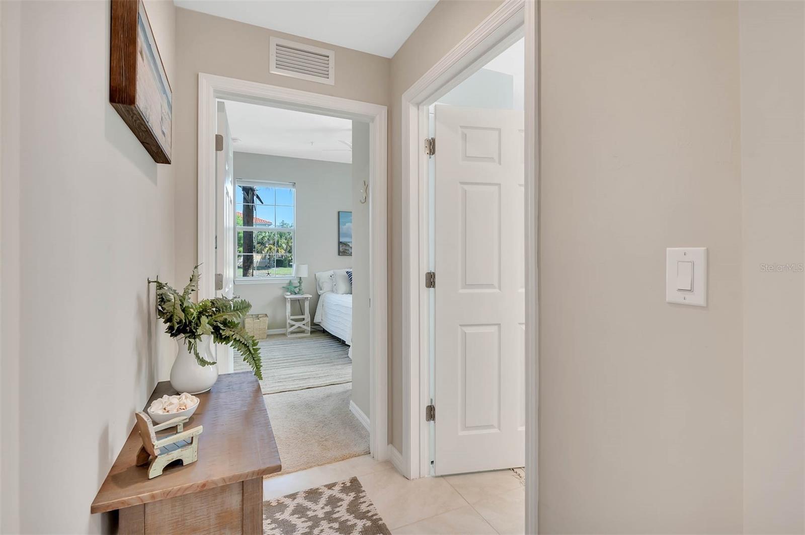 Image 25 of 41 For 4214 Frontier Lane 102
