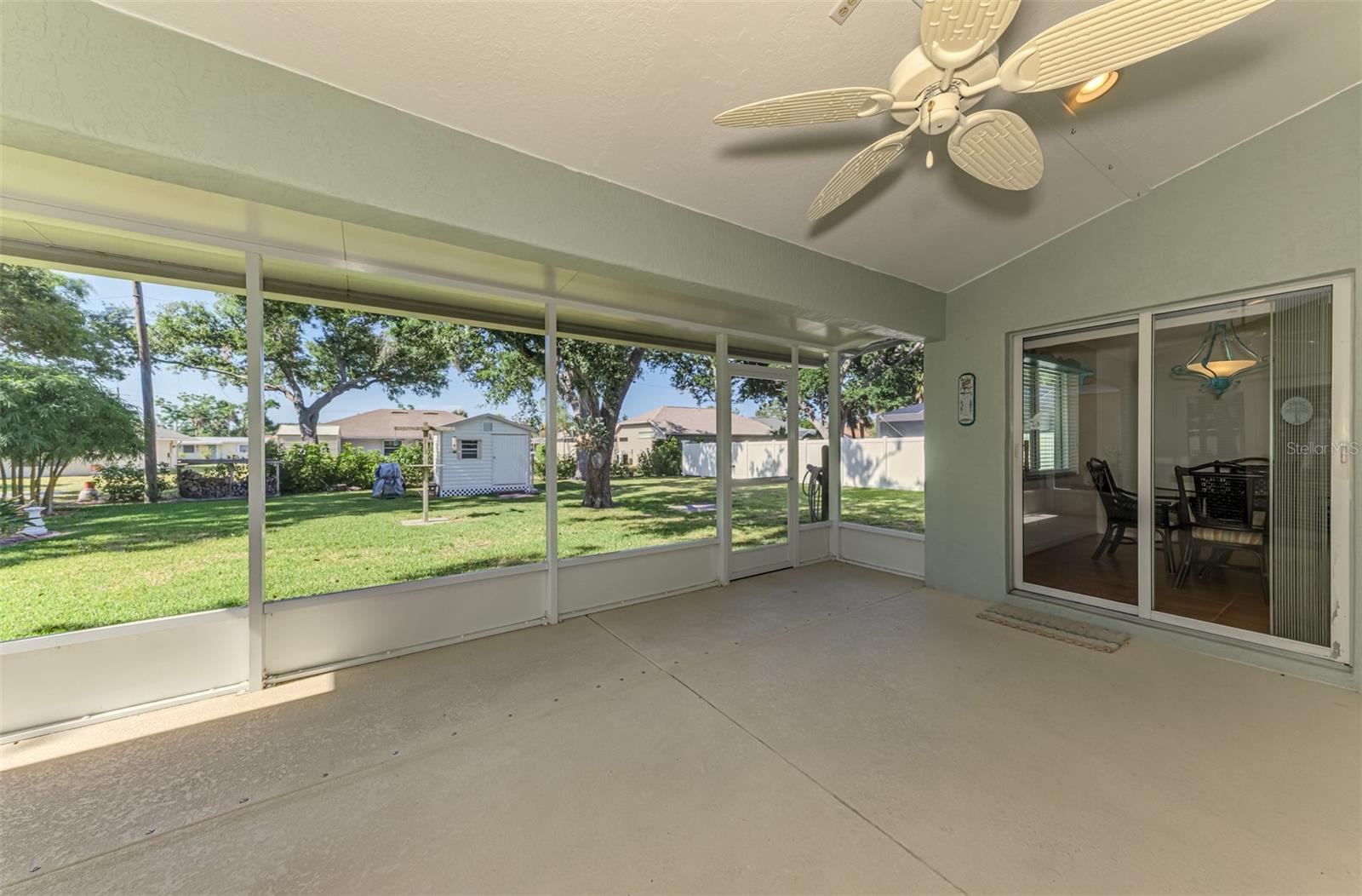 Image 42 of 46 For 915 Laurel Avenue