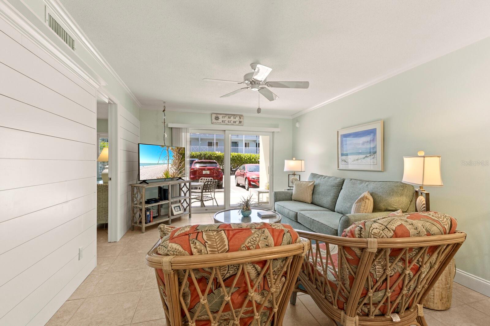 Image 11 of 36 For 7100 Gulf Drive 114