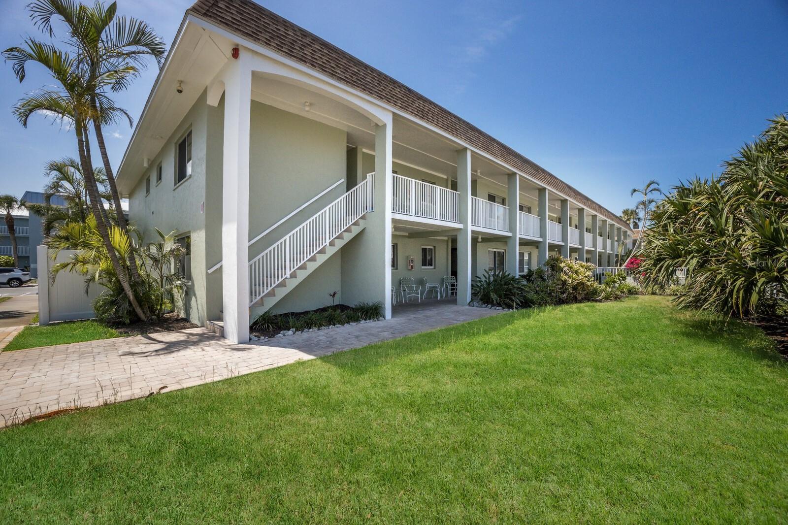 Image 2 of 36 For 7100 Gulf Drive 114