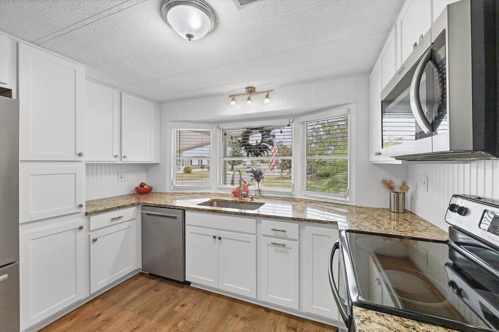 Image 15 of 50 For 1507 45th Avenue Drive E