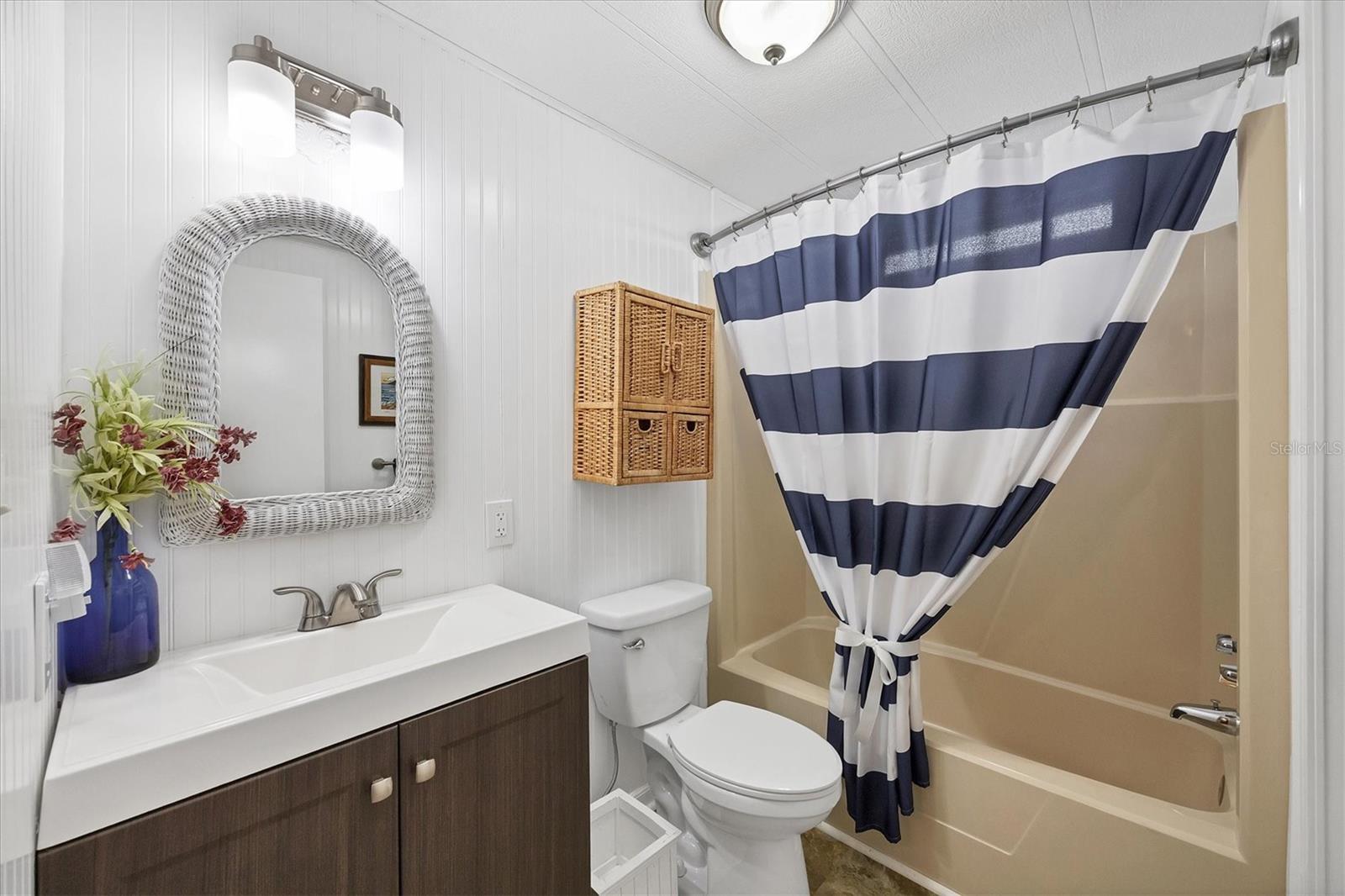 Image 22 of 50 For 1507 45th Avenue Drive E