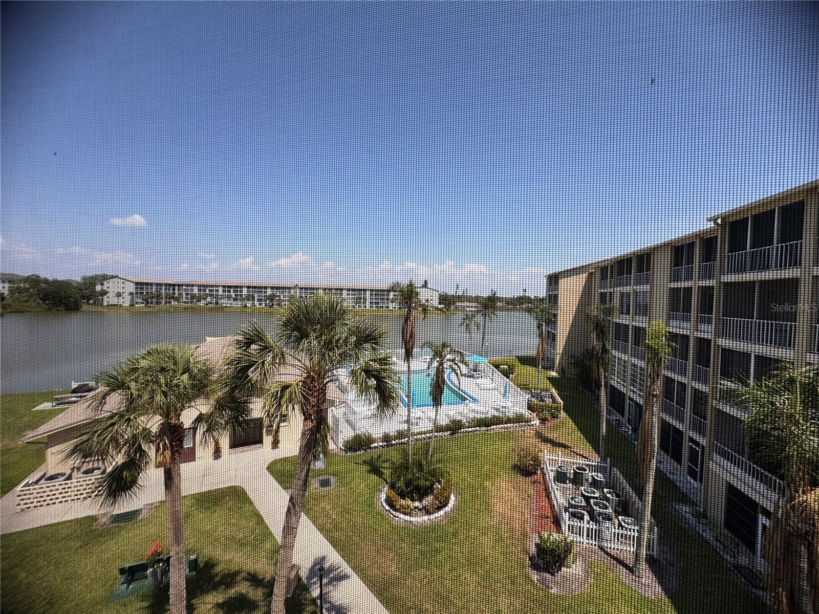 Image 11 of 37 For 3647 Lake Bayshore Drive 416
