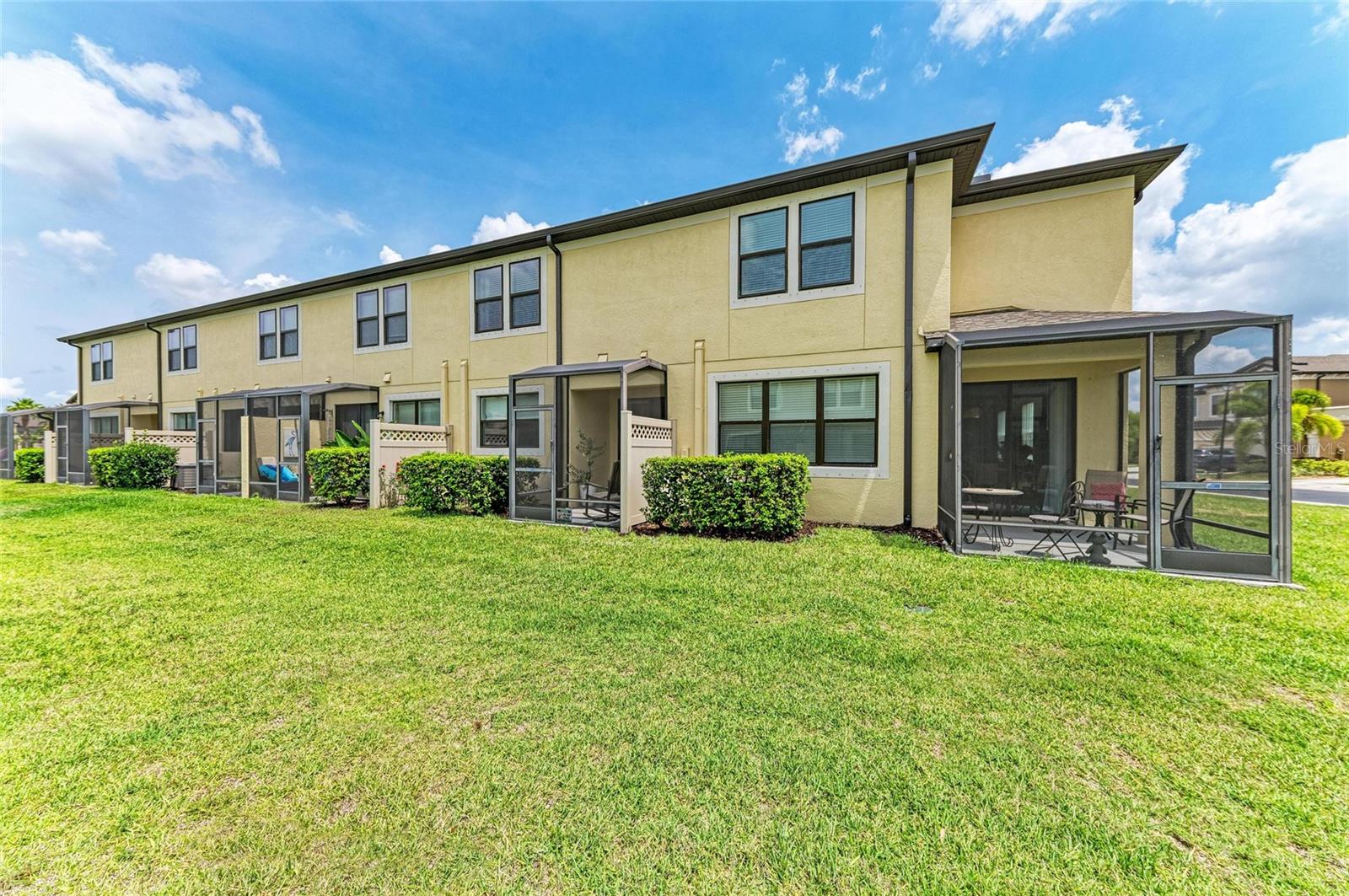 Image 16 of 51 For 5155 78th St Circle E