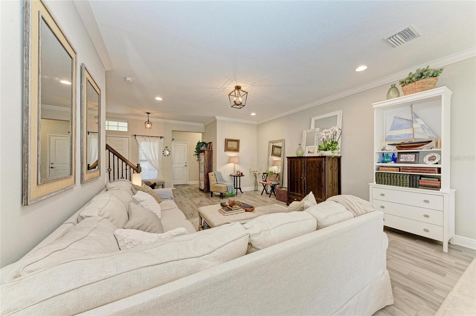 Image 31 of 51 For 5155 78th St Circle E