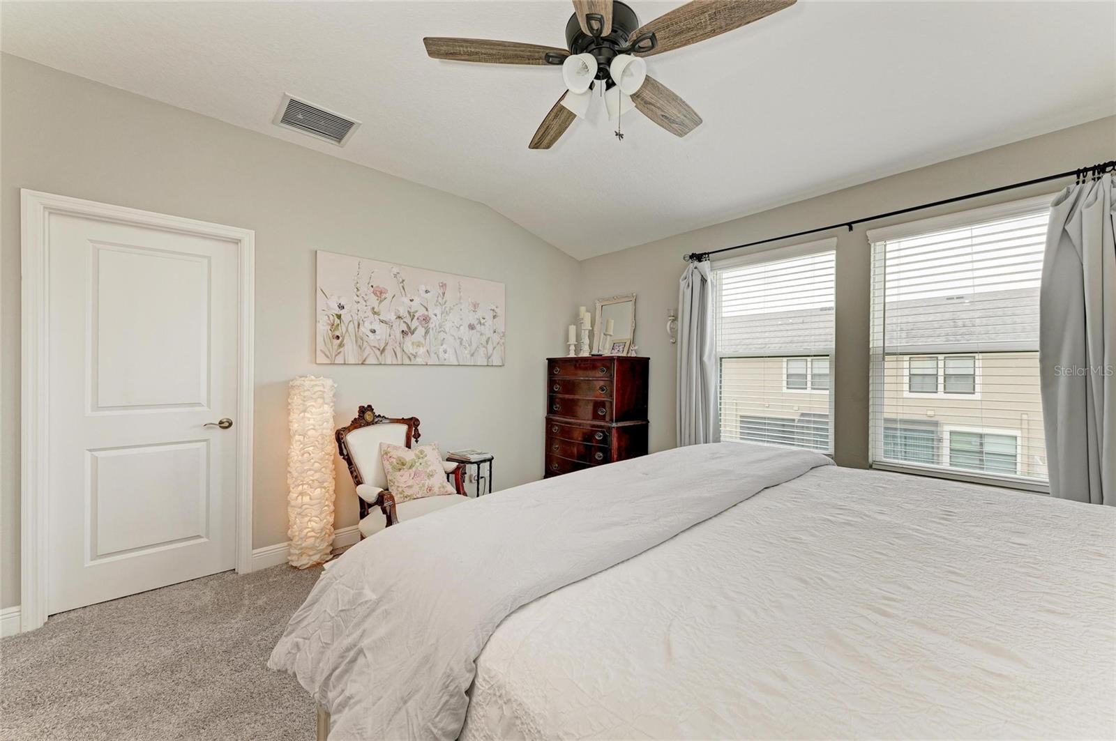 Image 40 of 51 For 5155 78th St Circle E