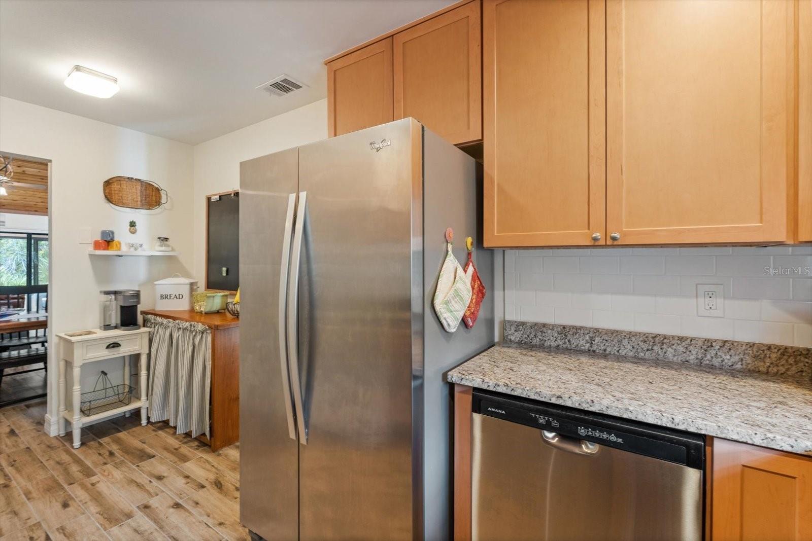 Image 5 of 32 For 7907 4th Avenue W 7907