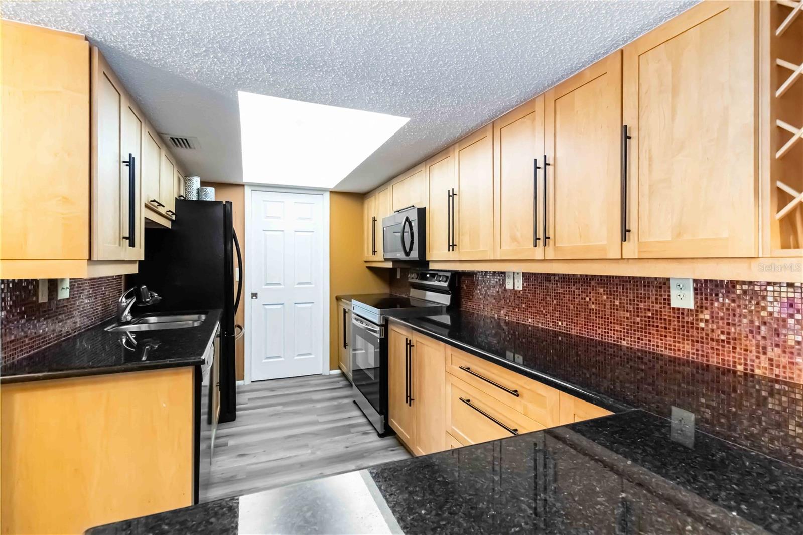 Image 10 of 26 For 6116 43rd Street W 201d