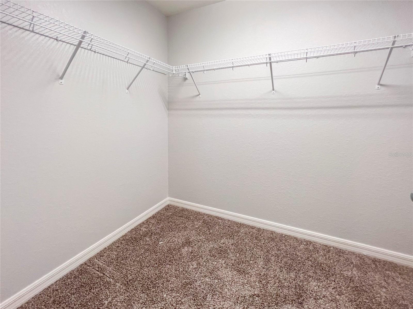 Image 11 of 27 For 1093 Grantham Drive
