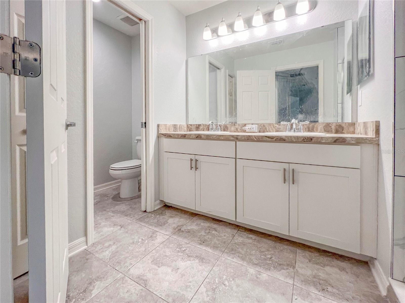 Image 12 of 27 For 1093 Grantham Drive