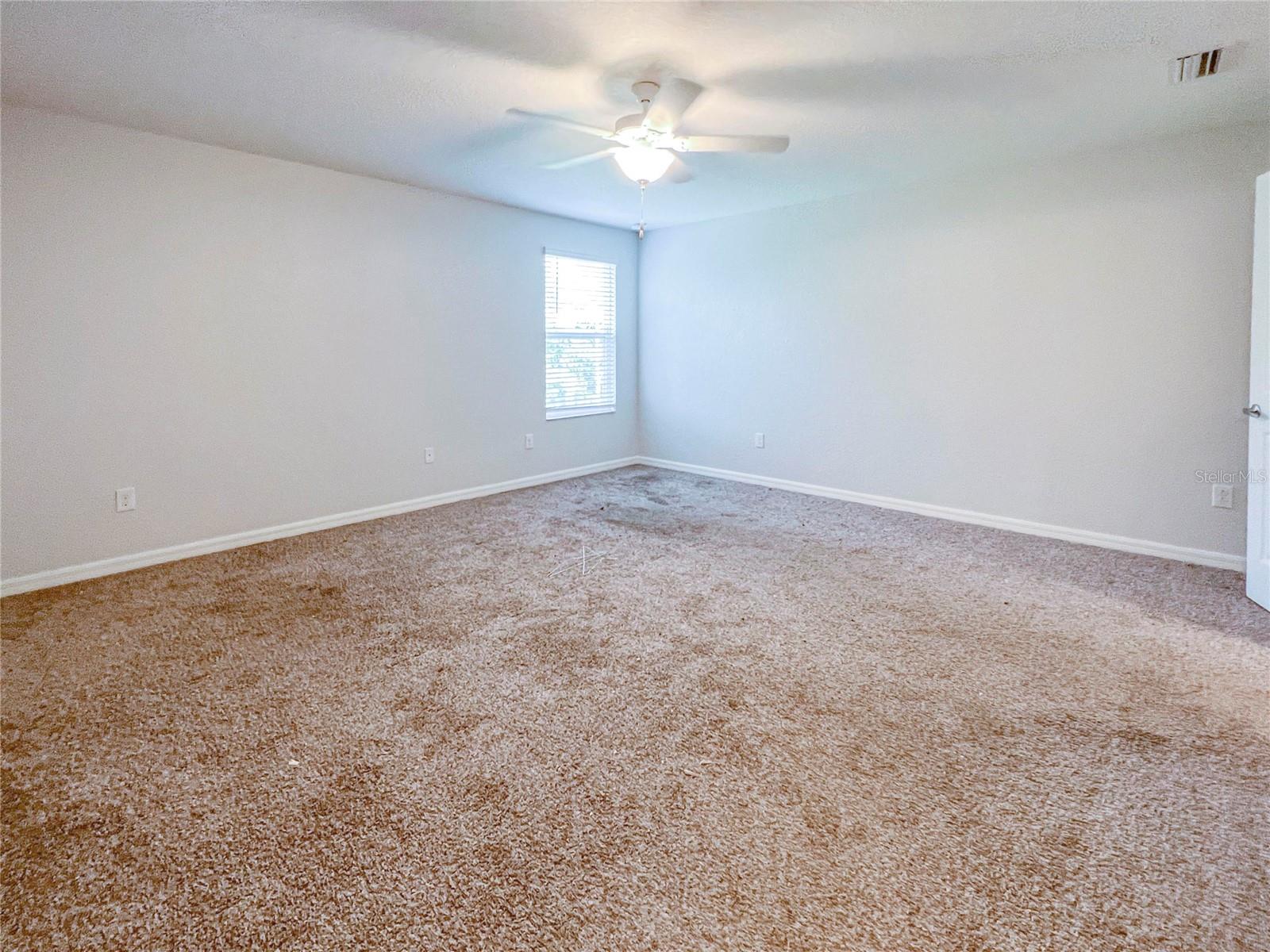 Image 9 of 27 For 1093 Grantham Drive
