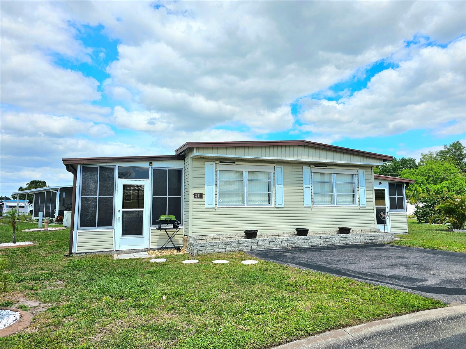 Image 2 of 28 For 5316 53rd Avenue E Q111