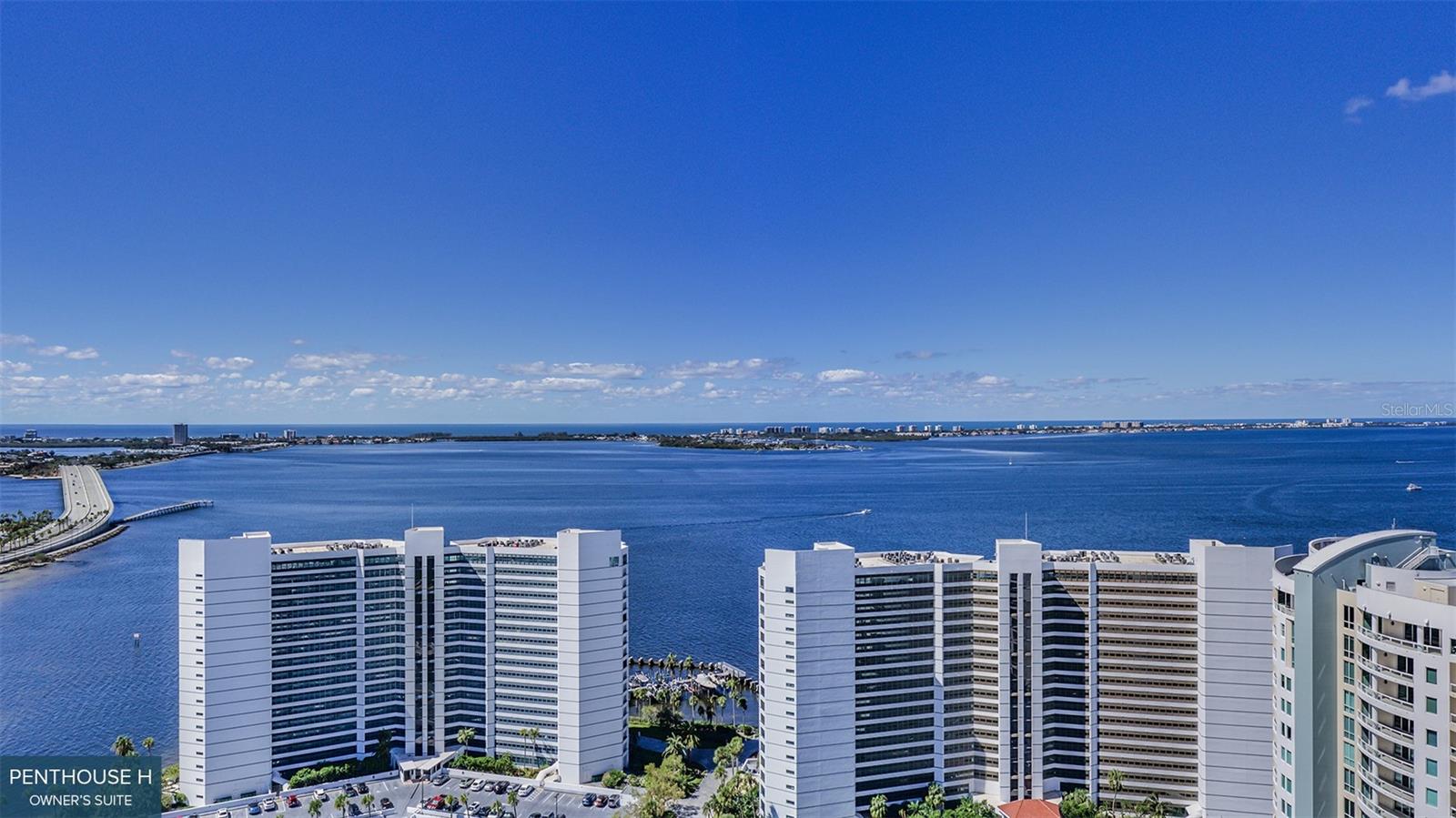 Image 2 of 10 For 555 Quay Common 1703