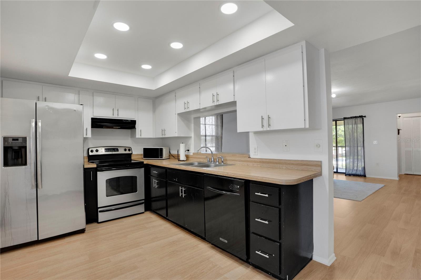 Image 14 of 32 For 2415 Bayshore Gardens Parkway 8
