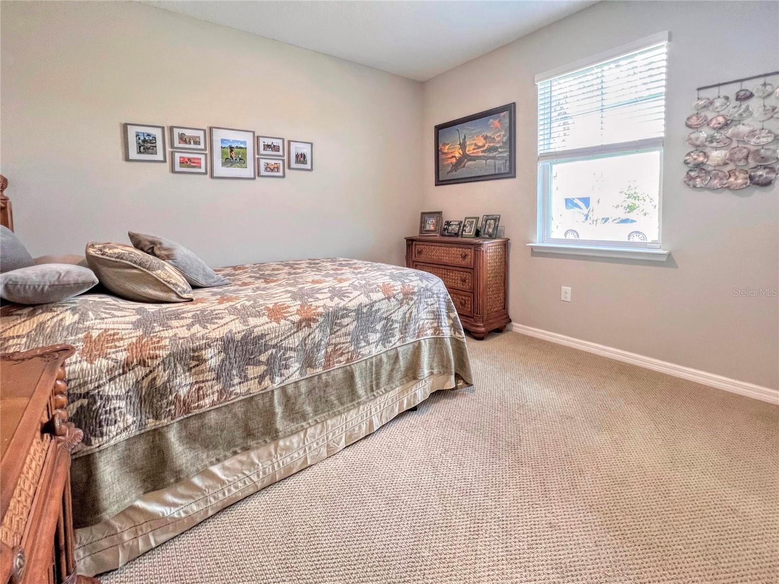 Image 14 of 33 For 309 Daylily Boulevard