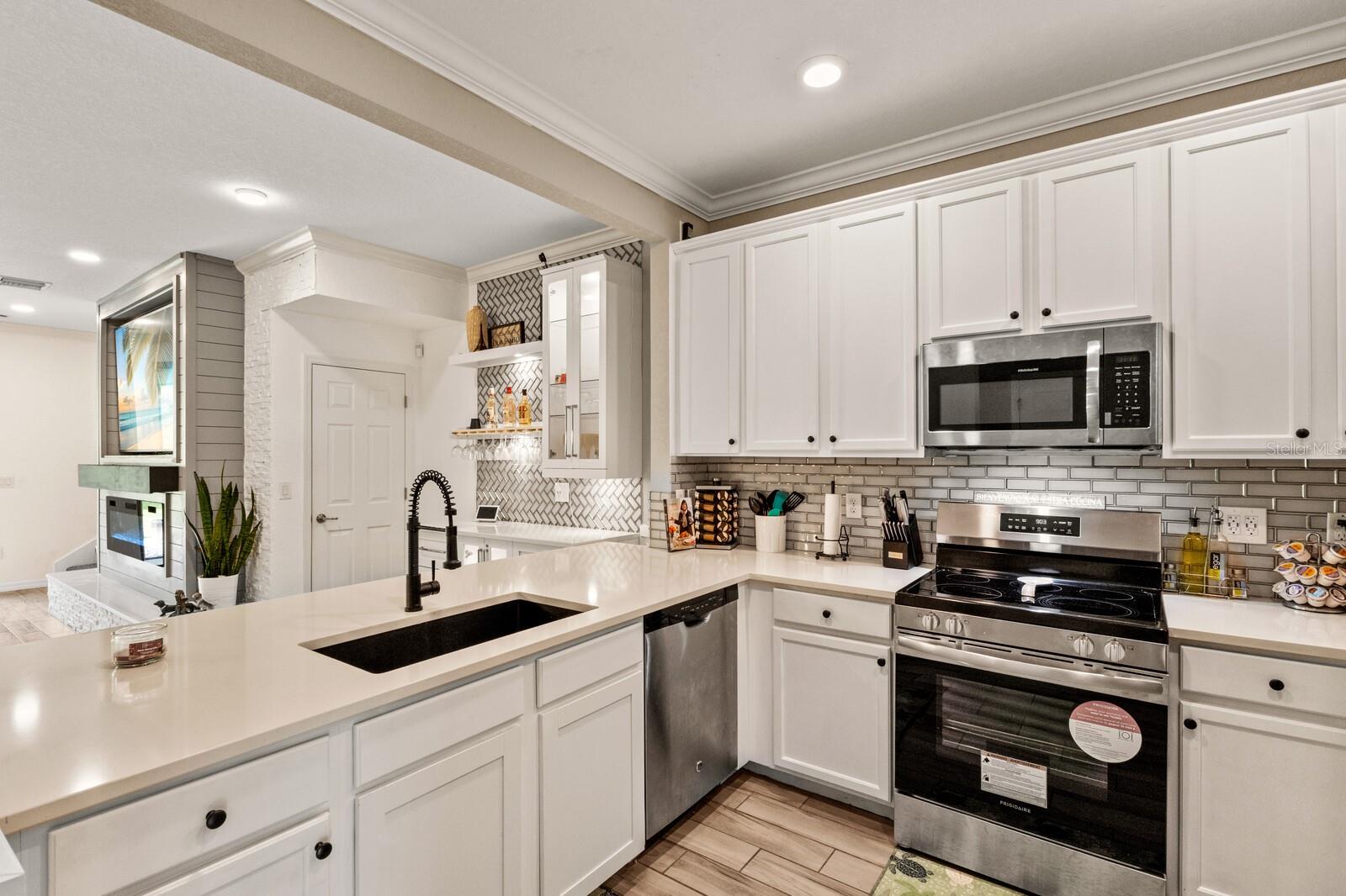 Image 9 of 38 For 7215 Ketch Place