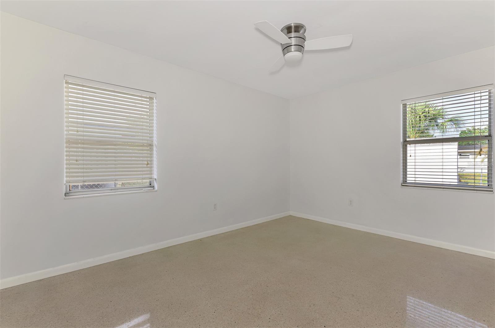 Image 22 of 34 For 3599 Bali Drive