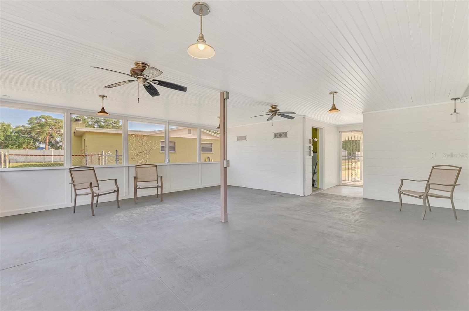 Image 29 of 34 For 3599 Bali Drive