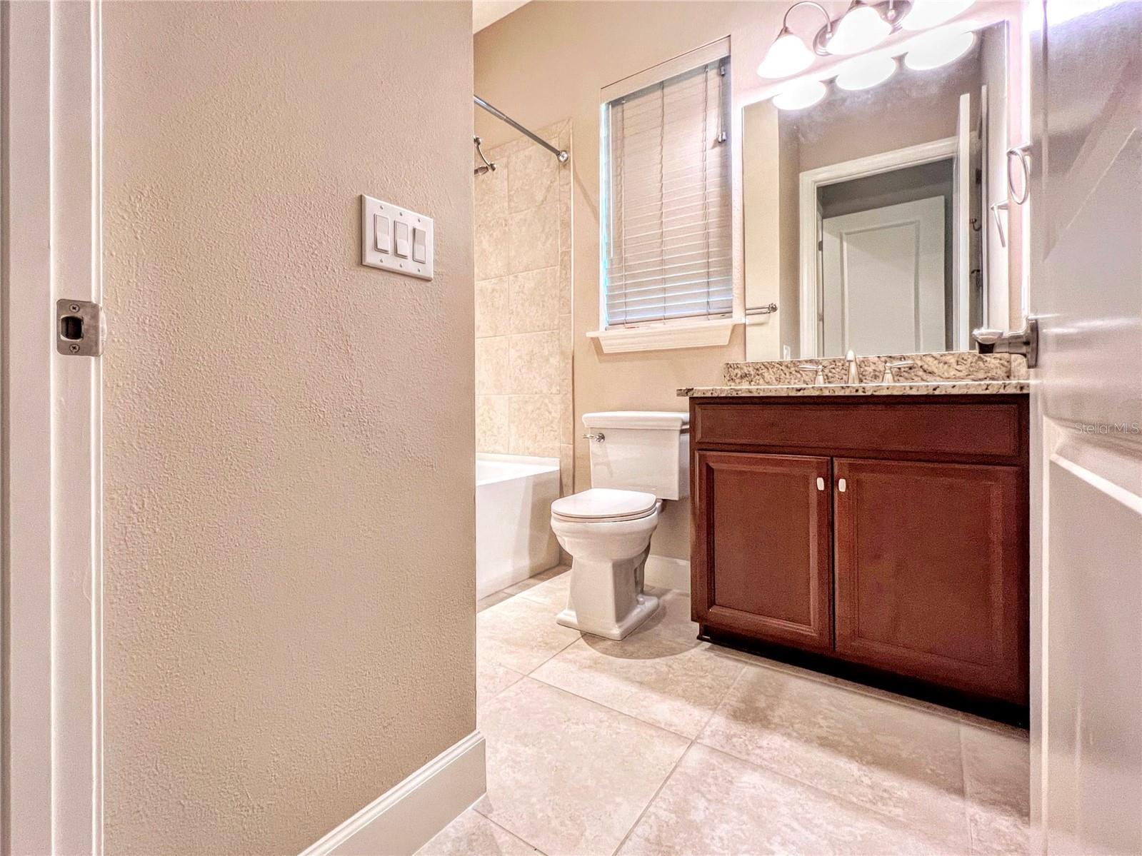 Image 15 of 27 For 5664 Cantucci Street