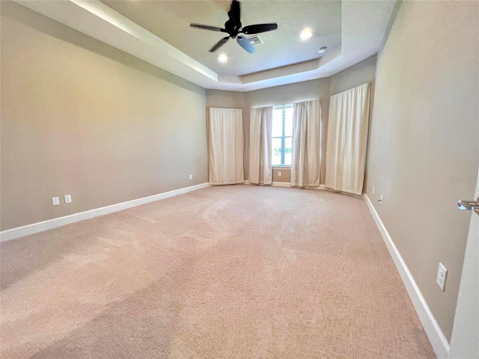 Image 9 of 27 For 5664 Cantucci Street