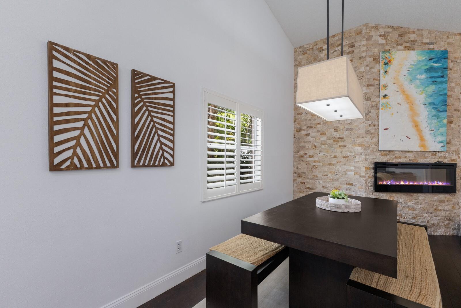 Image 9 of 40 For 4435 Beauchamp Court