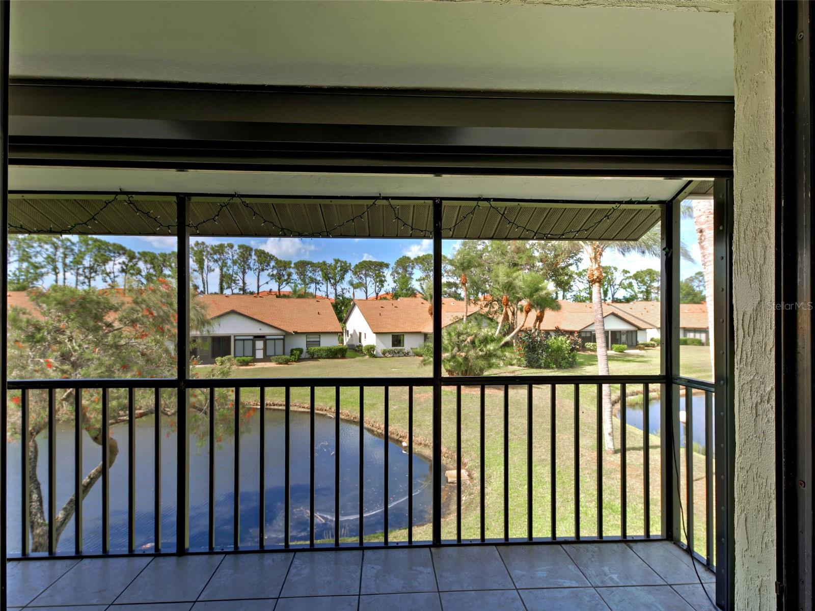 Image 18 of 44 For 1211 Capri Isles Boulevard 26