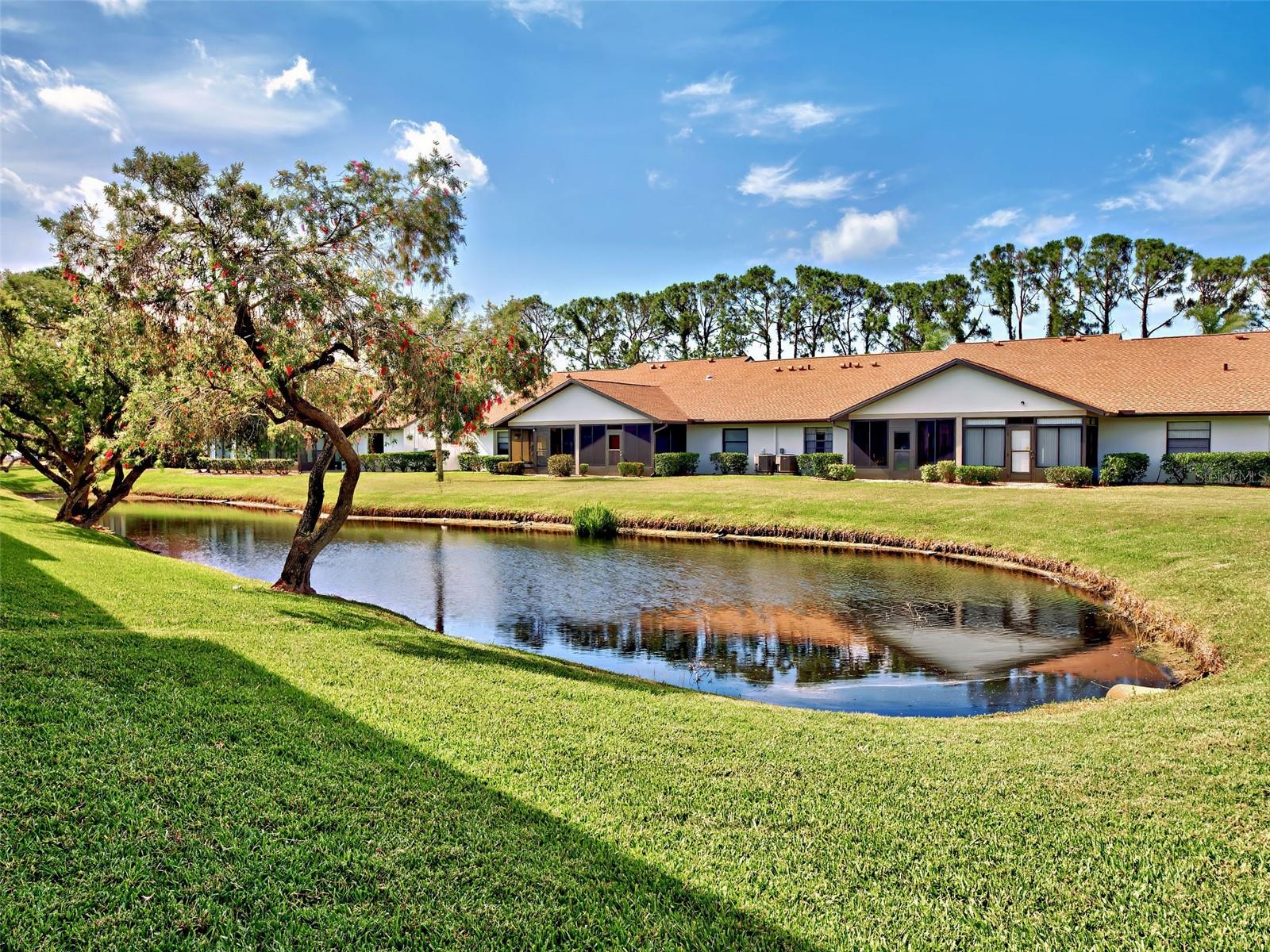 Image 32 of 44 For 1211 Capri Isles Boulevard 26