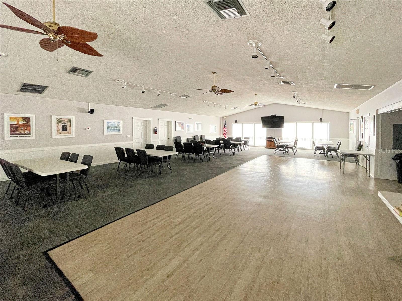 Image 38 of 44 For 1211 Capri Isles Boulevard 26