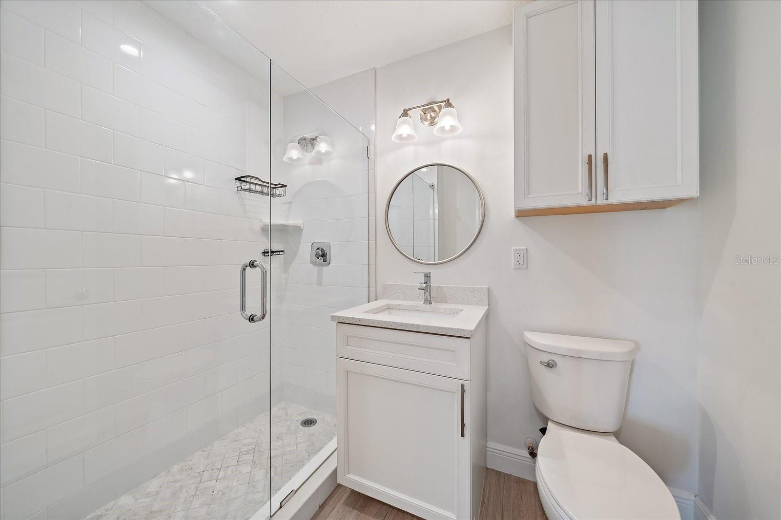 Image 21 of 35 For 555 Orange Avenue 307