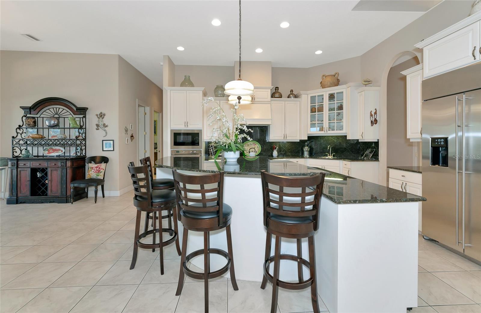 Image 19 of 87 For 4700 Mainsail Drive