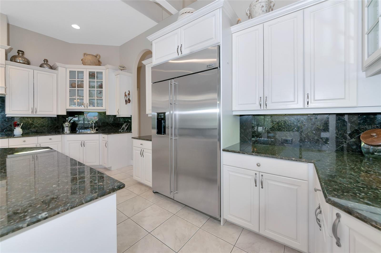 Image 22 of 87 For 4700 Mainsail Drive