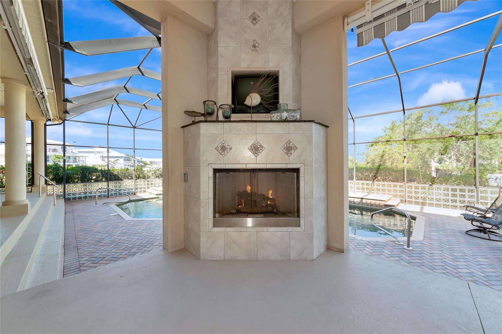 Image 36 of 87 For 4700 Mainsail Drive