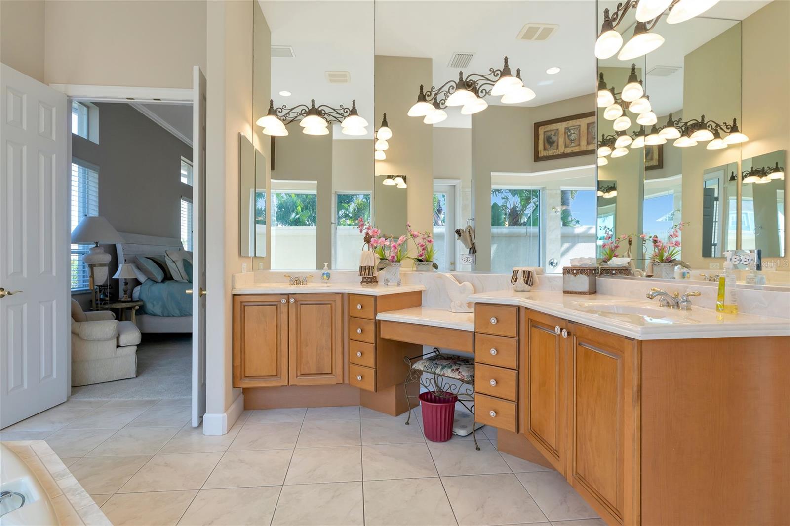 Image 47 of 87 For 4700 Mainsail Drive