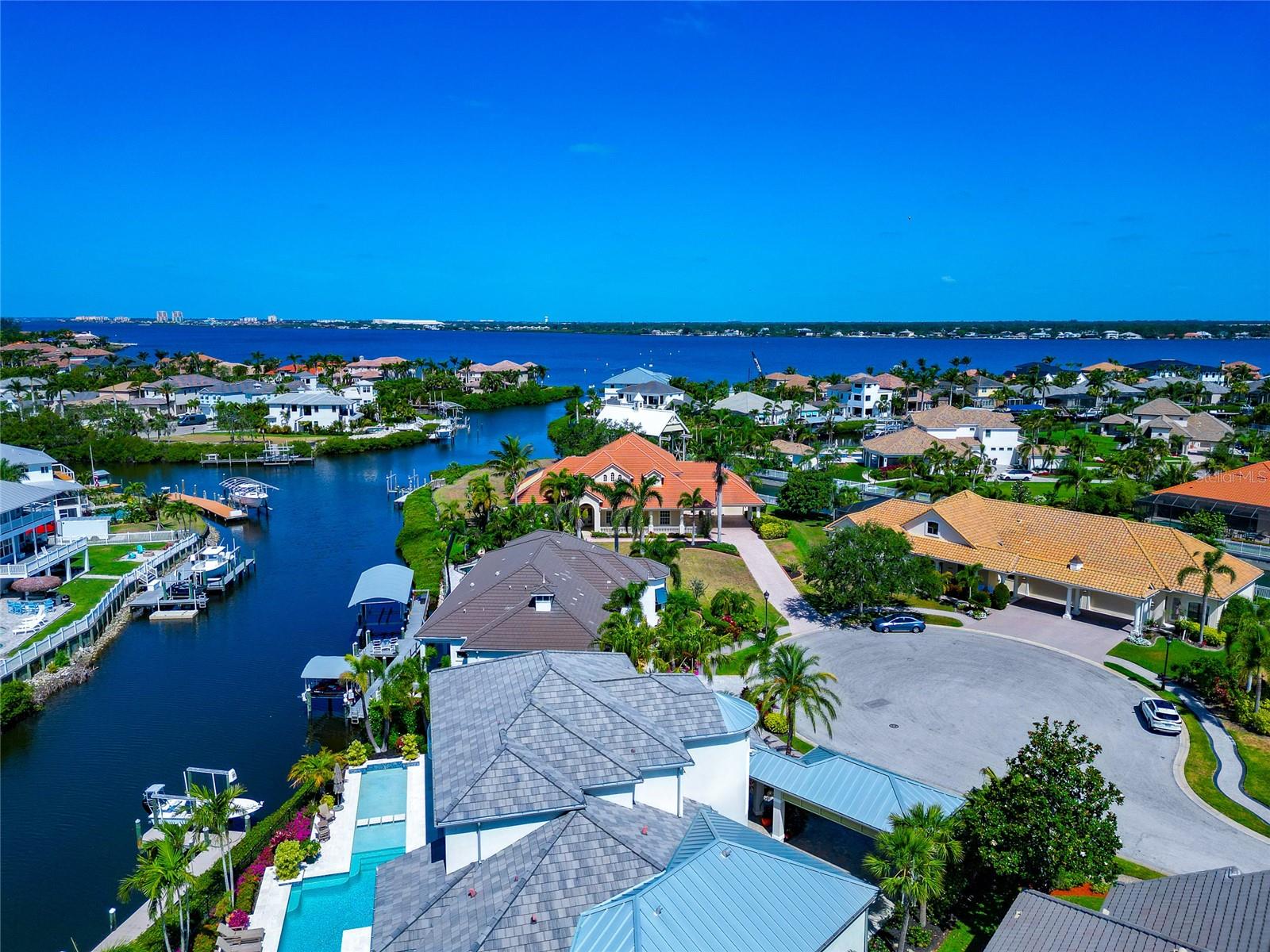 Image 6 of 87 For 4700 Mainsail Drive