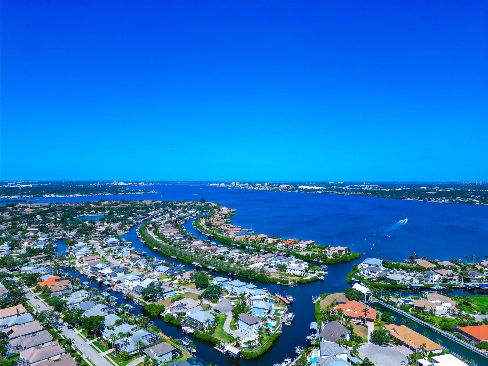 Image 84 of 87 For 4700 Mainsail Drive