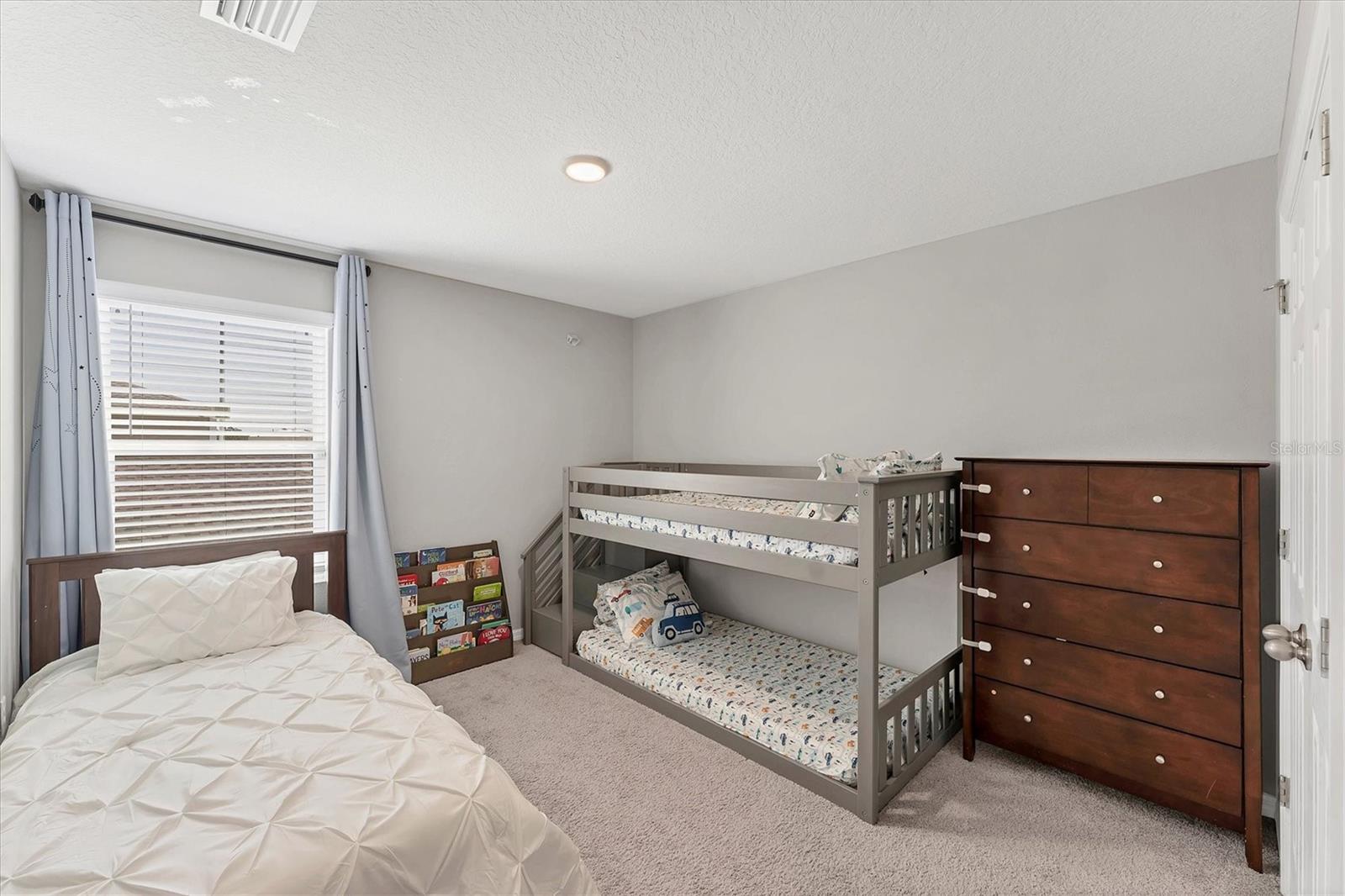 Image 26 of 60 For 13013 Oak Hill Way