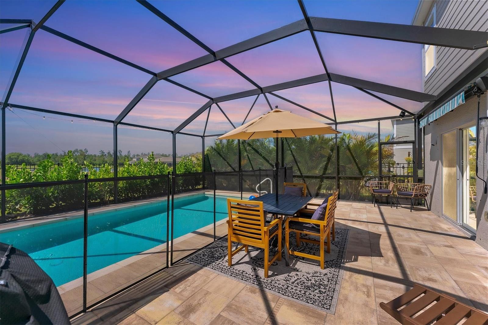 Image 4 of 60 For 13013 Oak Hill Way