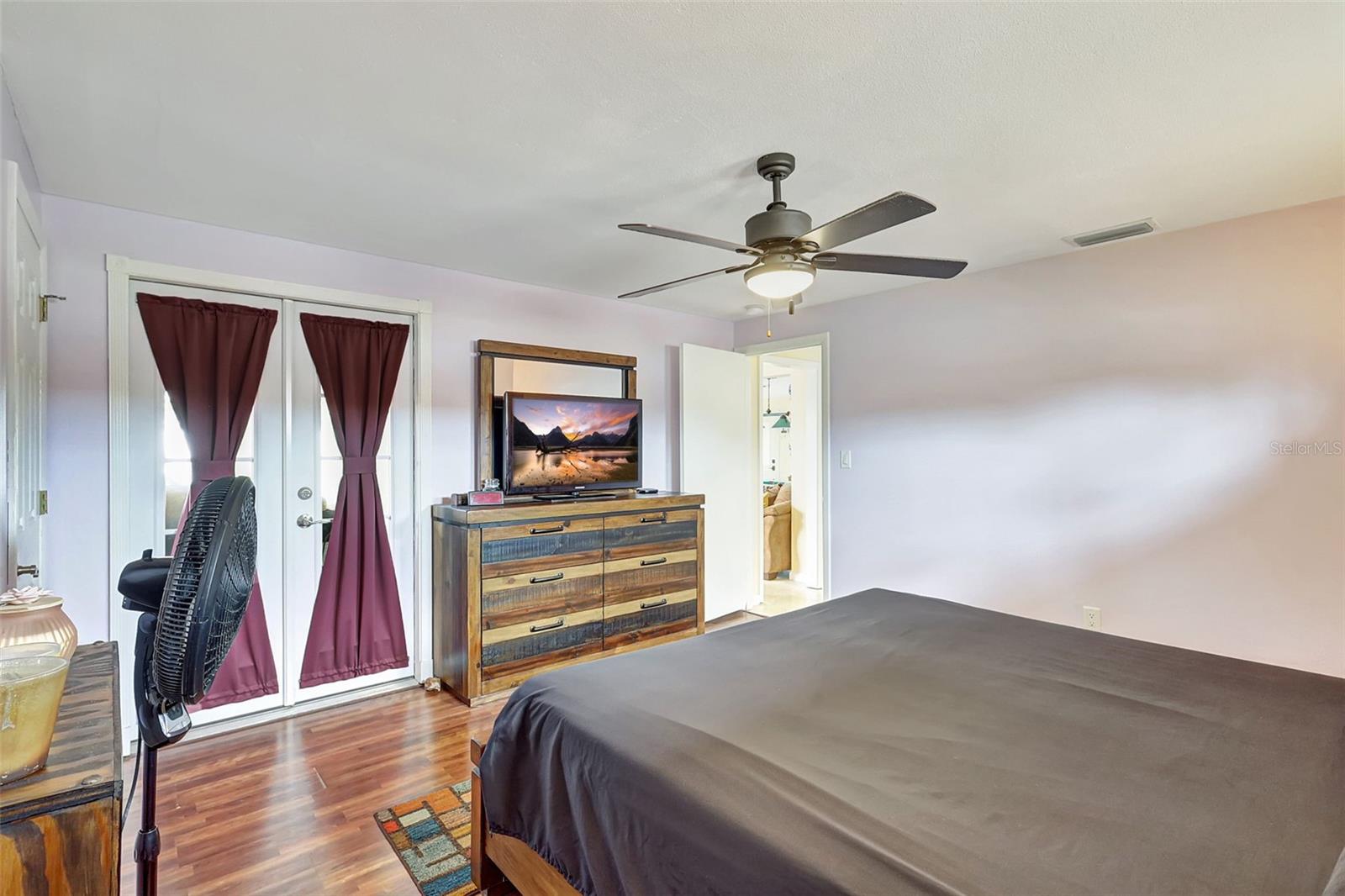 Image 18 of 37 For 5353 Starwood Place