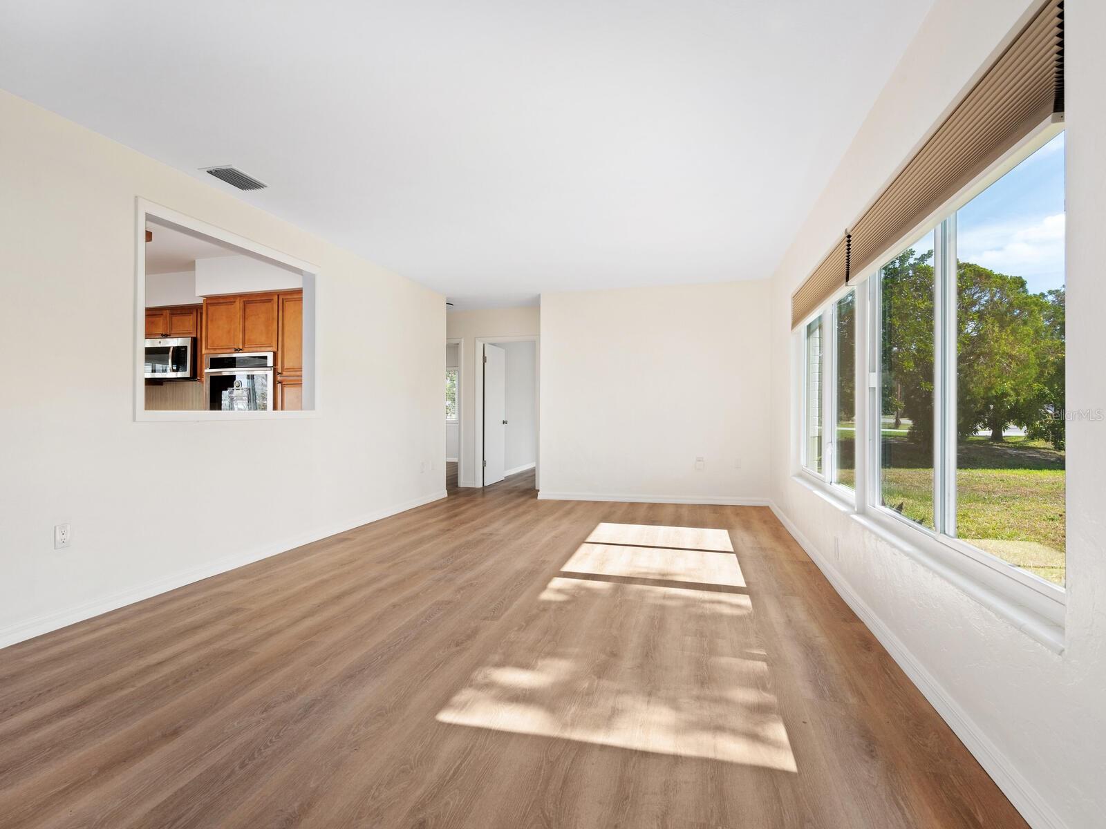 Image 11 of 37 For 6116 Rodgers Avenue