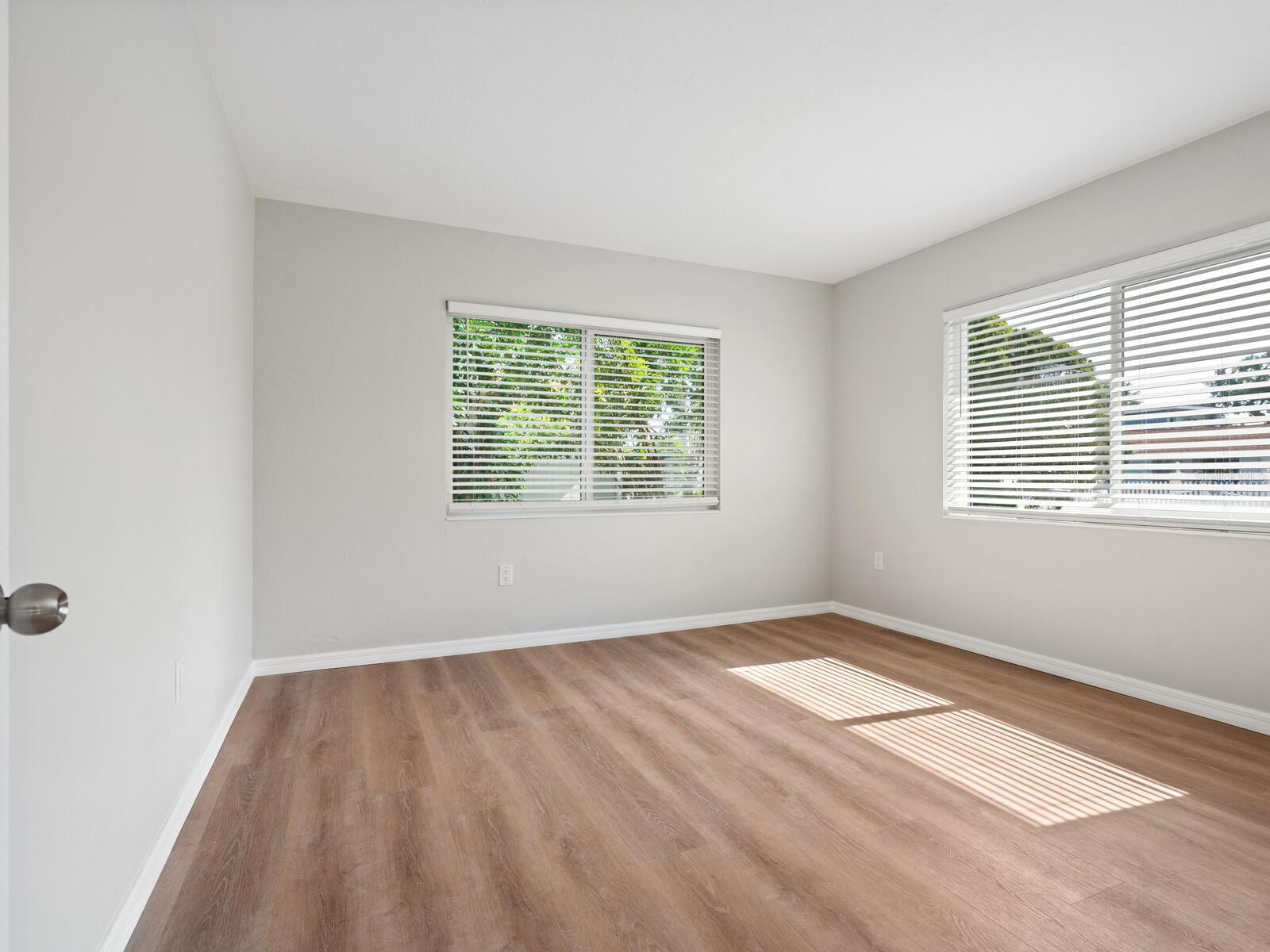 Image 17 of 37 For 6116 Rodgers Avenue