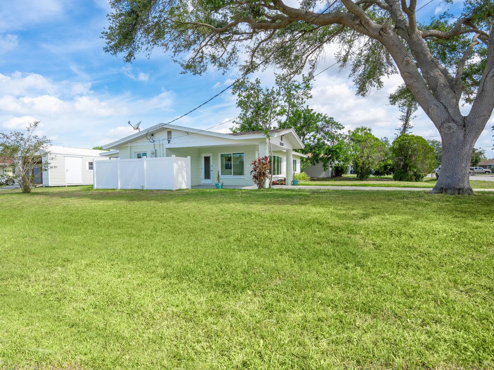 Image 4 of 37 For 6116 Rodgers Avenue