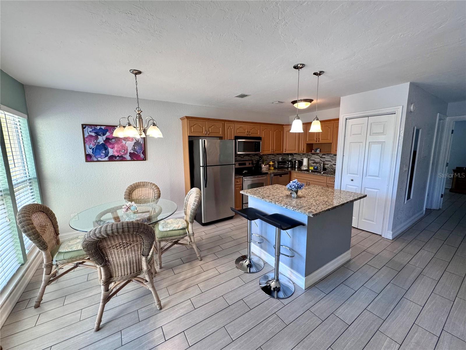 Image 7 of 17 For 3447 Clark Road 246