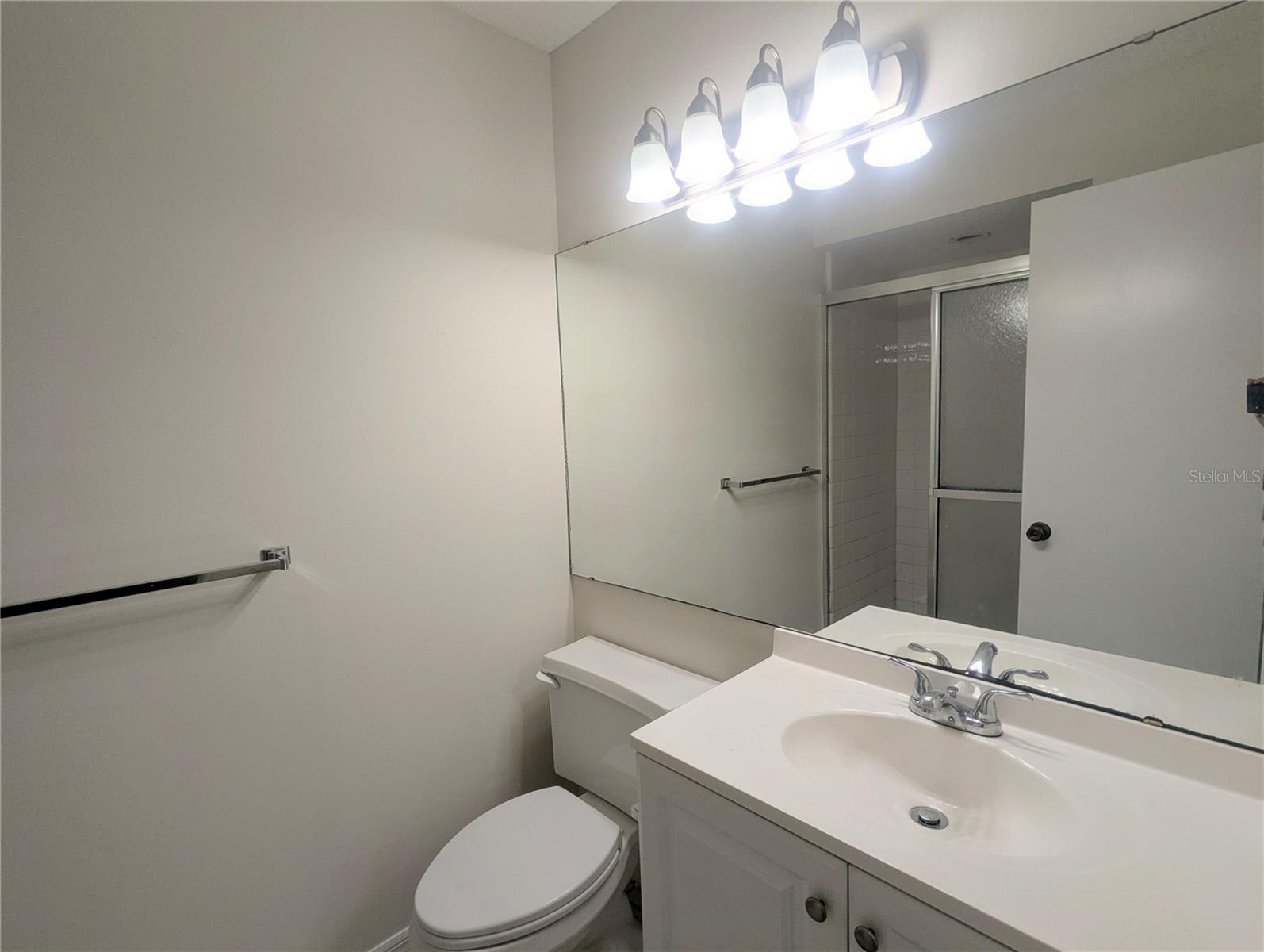 Image 11 of 12 For 1613 Southwood Street 1613