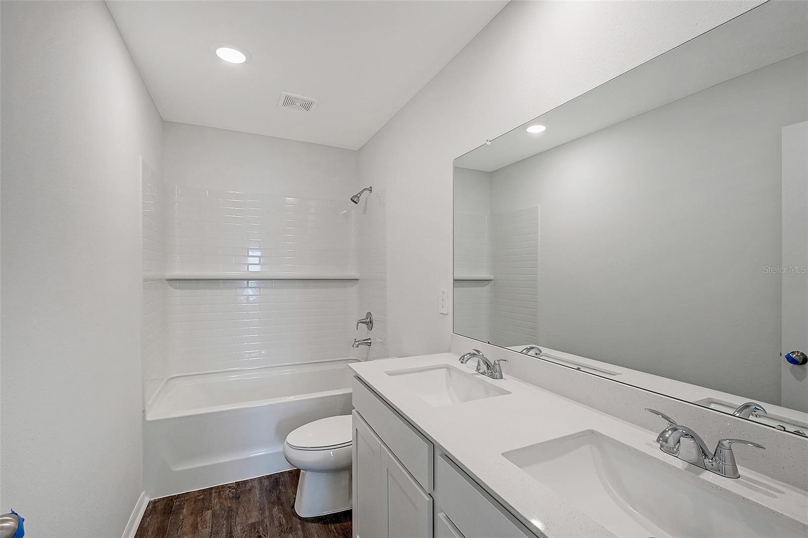 Image 11 of 20 For 13116 Bayberry Way