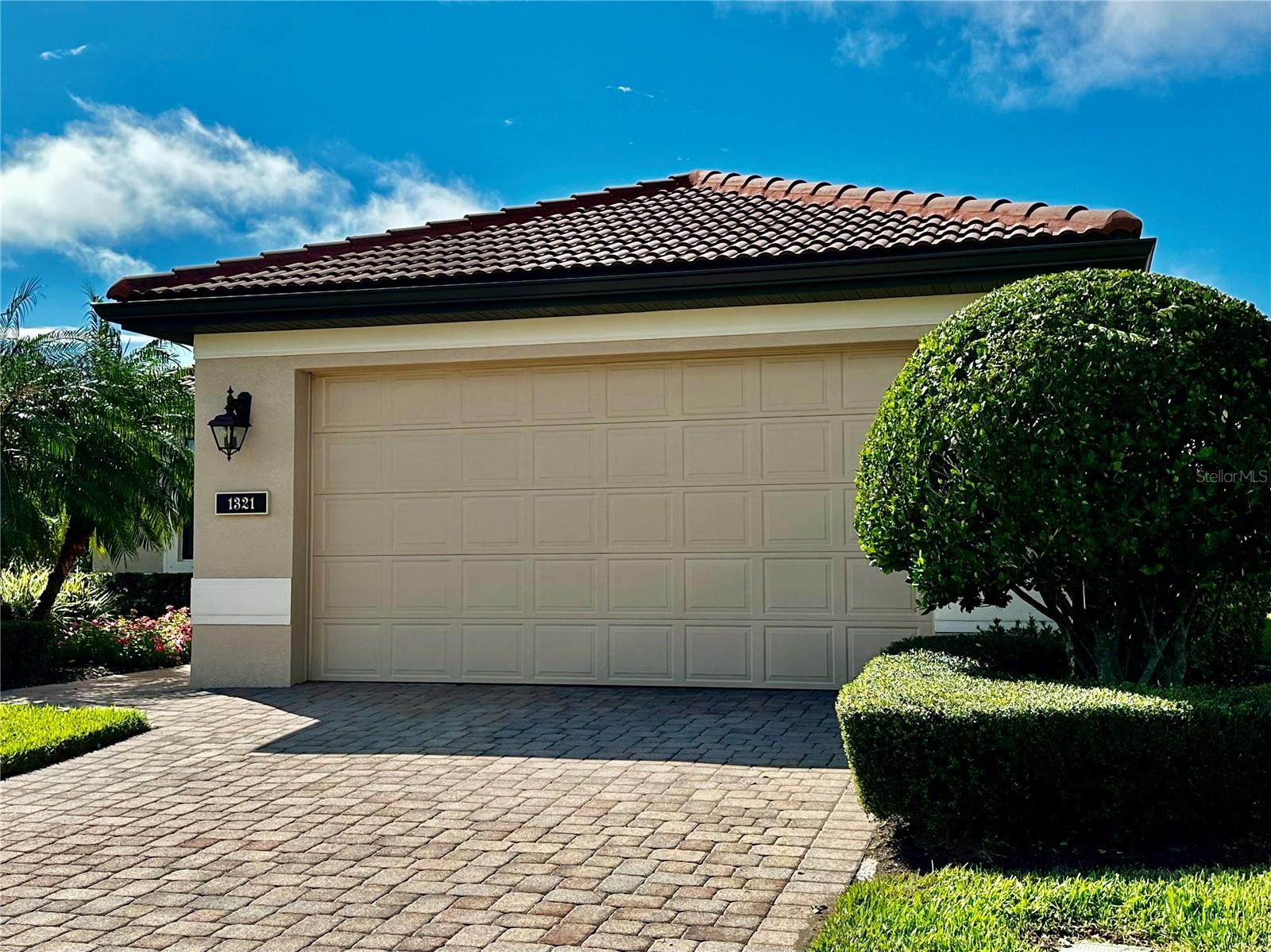 Image 43 of 62 For 1321 Cielo Court